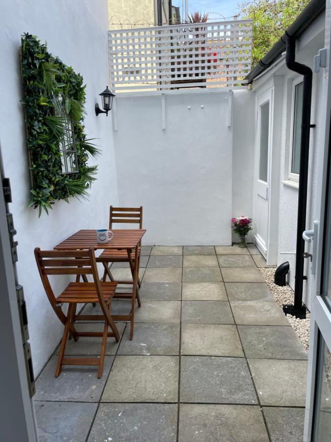Kemptown Courtyard Apartment Hove Extérieur photo
